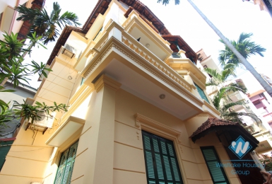 Nice house newly renovated to rent in Tay Ho